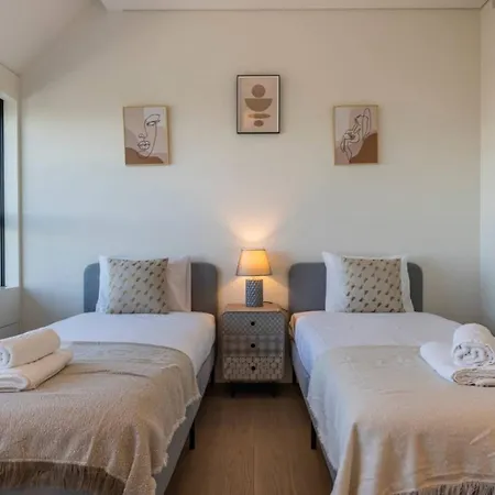 Apartment Riverside Delight Lisbon