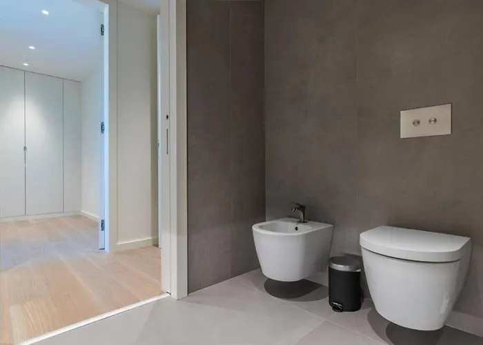 Apartment Riverside Delight *